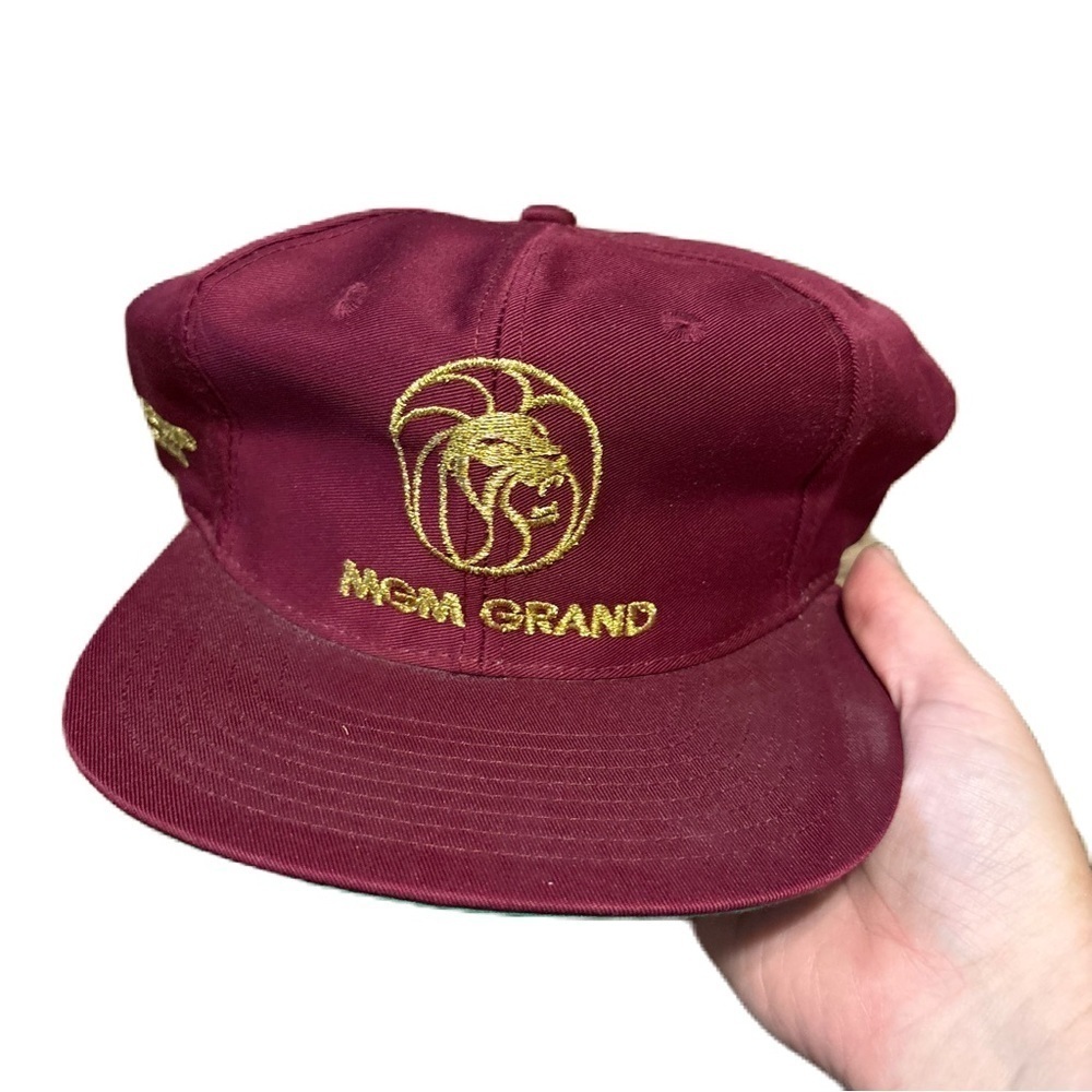 Vintage MGM Grand Resort Casino Hotel Snapback Hat Cap Las Vegas Adjustable NEW